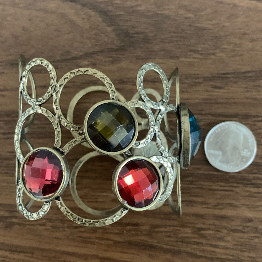 Cuff bracelet - Picture 5 of 8